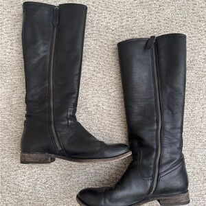 Frye Melissa Inside Zip Black Leather Boots - 8